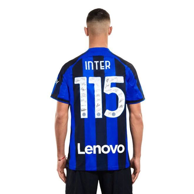 2：0！门神多次神扑+莱万破球荒 巴萨4分钟2球赢下德比 甩皇马7分