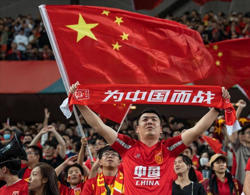 [德甲]凯恩停赛 拜仁连追三球3-3遭莱比锡读秒绝平