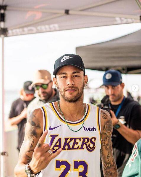 巴黎继续扩大领先优势