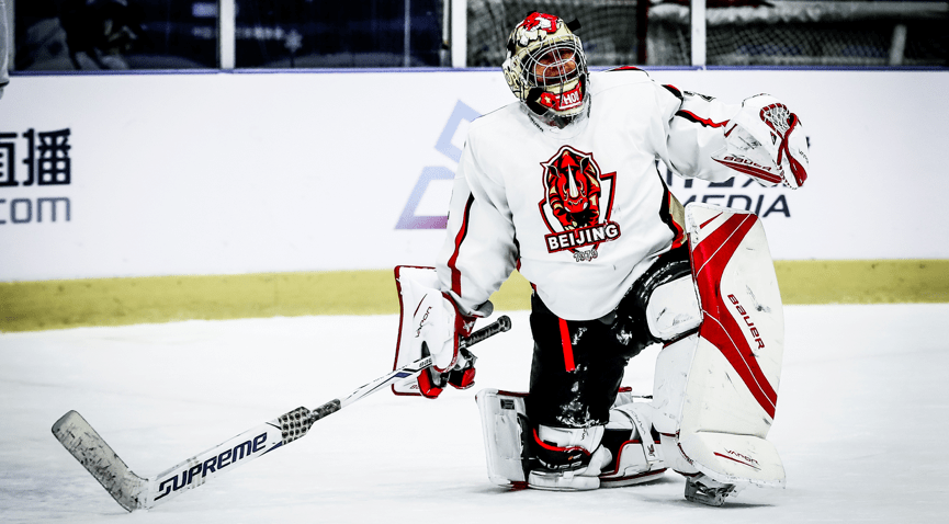 上海海港队打响引援第一枪