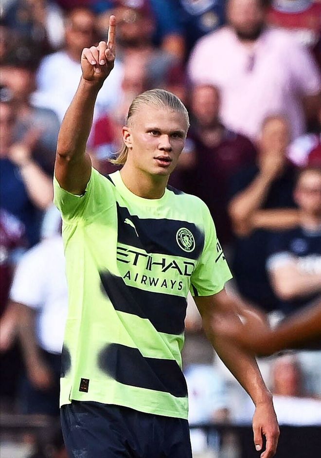 曼联冬窗欲等压哨签中场！拉爵认为阵容足够进欧冠