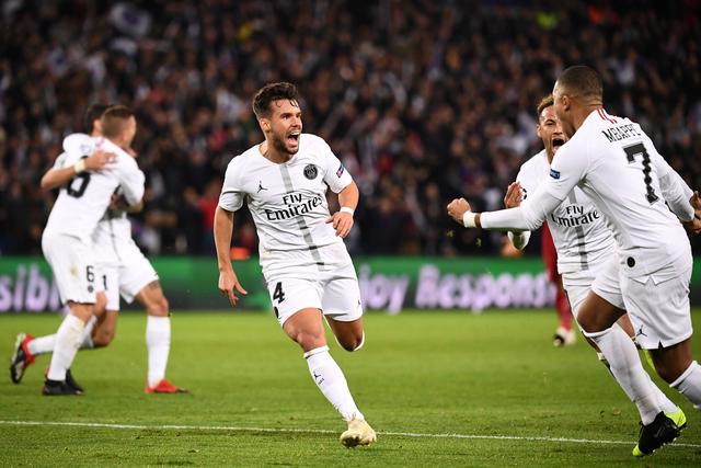 大爆冷！湖人不敌垫底球队，赛后数据曝光，最大输球元凶不是东契奇，詹皇眼神说明一切